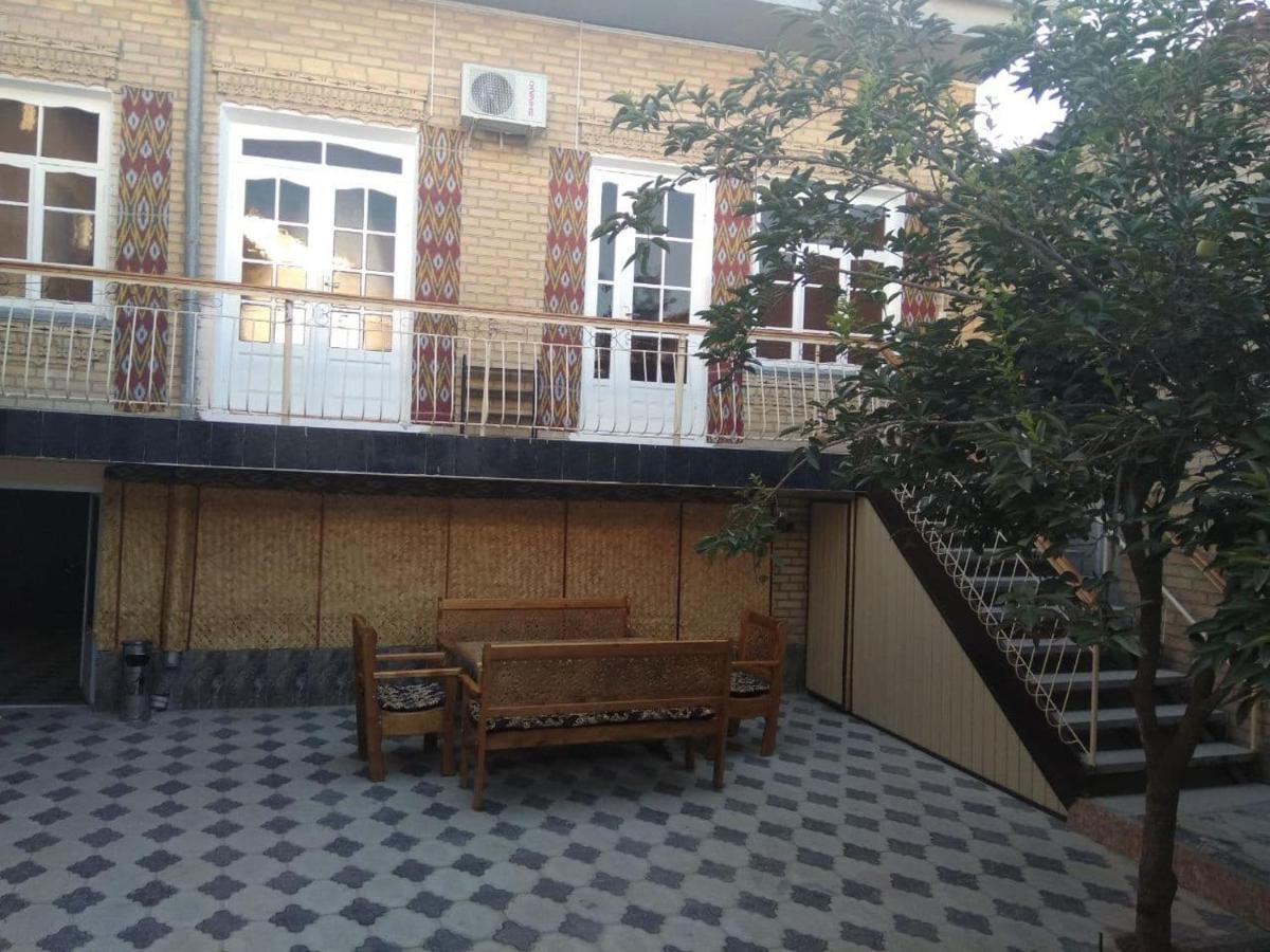 Zuhro Guest House Bukhara Exterior photo